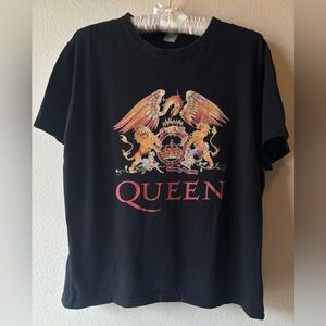 Queen Rock Band Black Graphic Tee